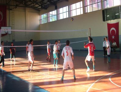 OVAKıŞLA - Ahlat Kaymakamlığı Voleybol Turnuvası Sona Erdi