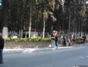 Aynı Mezarı 0n Kişiye Satan Kuşadası Belediyesi Eski Mezarlık Amiri Tutuklandı