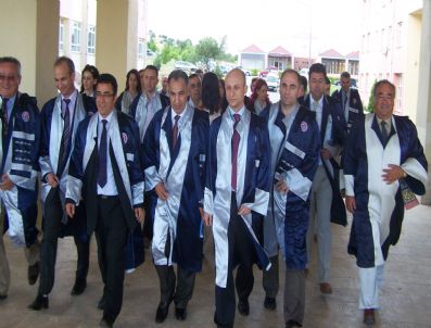 BAHIR ALTUNKAYA - Biga İktisadi Ve İdari Bilimler Fakültesinde Mezuniyet Heyecanı