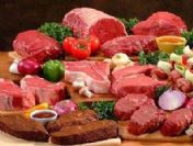 Et fırsatçıları buldukları her fırsatta etin fiyatıyla oynayarak vatandaşı bıktırdılar.