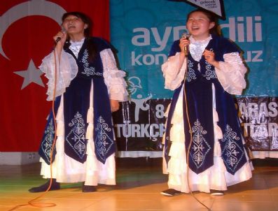 TÜRKÇE OLİMPİYATLARI - Kırgız Öğrenciler Burhaniyelileri Büyüledi