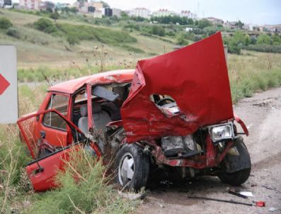 Bandırma'da Trafik Kazası: 2 Yaralı