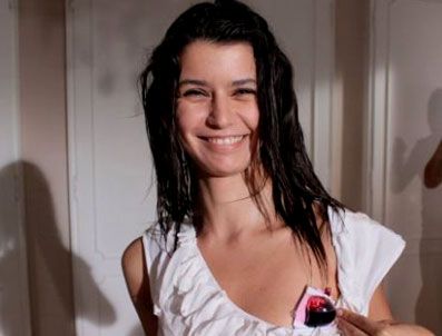 SUADA - Her taraf Aşk-ı Memnu