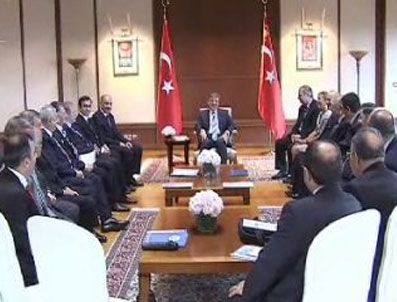 HAK İŞ - Cumhurbaşkanı Gül, STK temsilcileriyle terörü konuştu