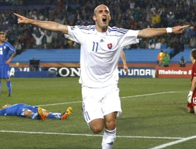 JAN MUCHA - Slovakya 3-2 İtalya ( maçın geniş özeti ve gollerini izle )