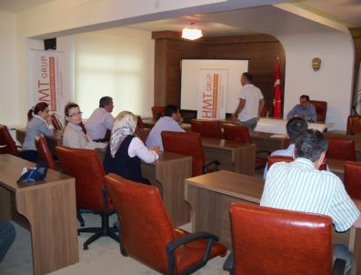 YAŞAR YAZıCı - Akyazı Belediye Personeline Seminer Verildi