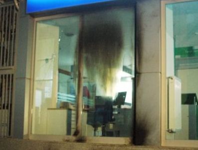 Diyarbakır'da banka şubesine molotoflu saldırı