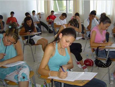 LISANS YERLEŞTIRME SıNAVLARı - LYS Fen Bilimleri sınavında heyecan başladı