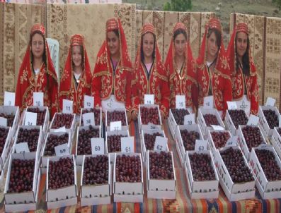 AHMET ORHAN - Selendi'de 10. Kiraz Festivali