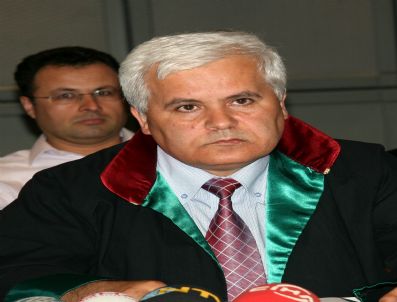 İLHAN CİHANER - Başsavcı Cihaner'in Tahliye Edilmesi