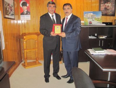 MUSTAFA CANLı - Edaş İl Müdürü Uytun'dan Başkan Canlı'ya Veda