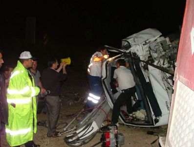 Kulu'da Zincirleme Kaza: 2 Yaralı