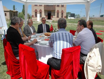 NUSRET BAYRAKTAR - Tbmm Bayındırlık, İmar, Ulaştırma Ve Turizm Komisyonu Üyelerinin Van Gezisi