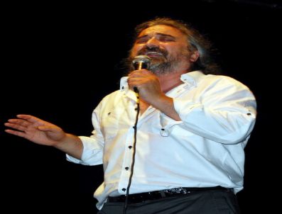 ERGÜN AYDOĞAN - Volkan Konak Sarımsaklı'yı Salladı