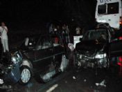 Giresun'da Zincirleme Trafik Kazası: 2 Yaralı