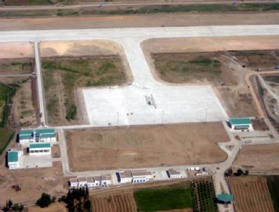 TUNCAY KıLıÇ - Körfez Havalimanı Edremit'e Değer Katıyor