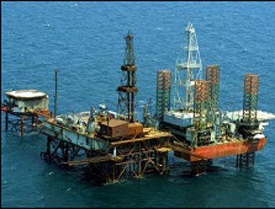 HINT OKYANUSU - Meksika Körfezi'ndeki petrol sızıntısı, Karadeniz'i de endişelendirmeli