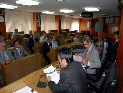 Sinop İl Genel Meclisi'nden İş Makinesi Atağı