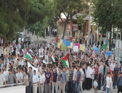 FILISTIN BAYRAĞı - Yardım Gemisine Yapılan Saldırı Şanlıurfa'da Kınanmaya Devam Ediyor