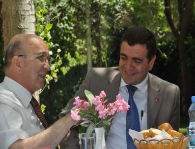 TAHA AKSOY - Yaz Ve Kış Unıversıade'lerinin Buluşması