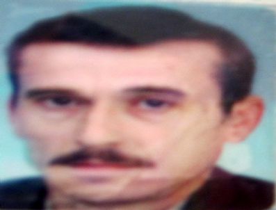 Eşme'de Alkollü Sürücü Park Halindeki Üç Araca Çarptı Kazada Bir Kişi Öldü Üç Kişi Yaralandı