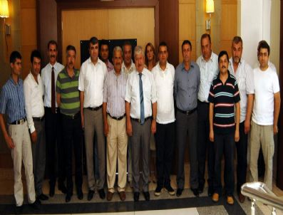 ÖMER KARAMAN - Festival Çarşısı Esnafı Akaydın'ı Ziyaret Etti