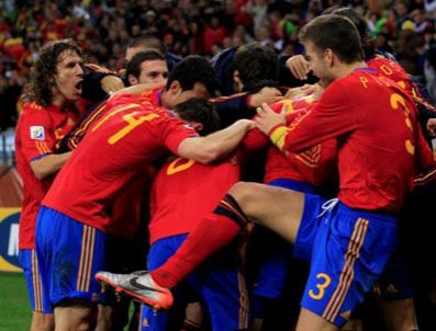 İspanya Portekiz maçında çılgınlarca sevindi Haberi
