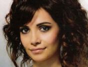 Songül Öden: Kendimi şöhrete kaptırmam iyi olmaz