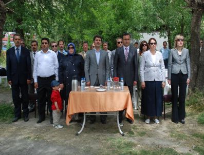 BEYAZ AY DERNEĞI - 1'nci Engelli İzci Şenliği Başladı