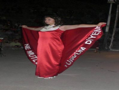 NIHAT NALBANT - Ayvalık'ta Mezuniyet Töreni