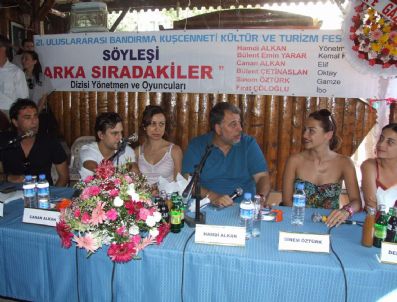 Bandırma'da Arka Sıradakiler Dizisi İzdihamı Haberi
