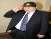 Bangladeşli Komutanlardan Özcan'a Ziyaret