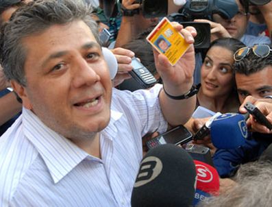 NIHAT TAŞKıN - Burada Yassıada'dan daha geri bir yargılama yapılıyor