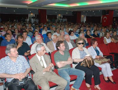 SABİH KANADOĞLU - Sabih Kanadoğlu, politikacı gibi konuştu