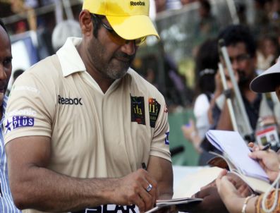 BOLLYWOOD - Srı Lanka Iıfa Crıcket For Chıldren Celebrıty Match