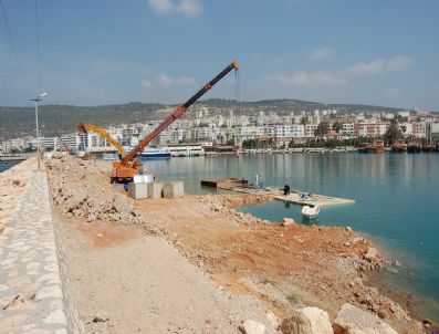 YAŞAR AÇıKBAŞ - Taşucu Limanı Modern Hale Gelecek