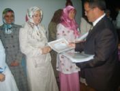 Ödüllü Öğrenciler Mezuniyet Şöleninde Kürsüye Çıktı