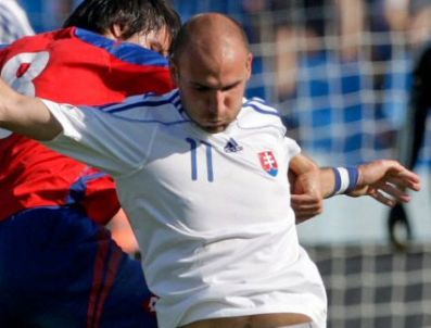 Slovakya Kosta Rika'yı 3-0 yendi Ankaragücü golcüsü Vittek çoştu Haberi