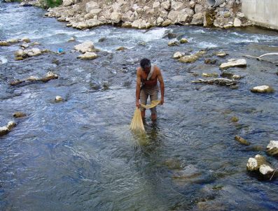 30 Yıldır Balık Tutuyor