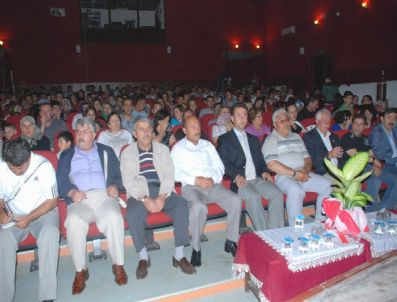 İLYAS ARSLAN - Bursa Büyük Şehir Belediyesi Thm Korosu Sorgun'da Konser Verdi