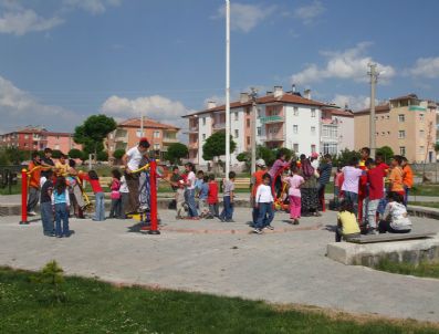 SEYRANI - Develi Belediyesi'nden Spor Aletleri
