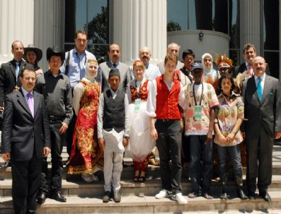 TÜRKÇE OLİMPİYATLARI - Türkçe'nin Çocukları Gto Başkanı Mehmet Aslan'ı Ziyaret Etti