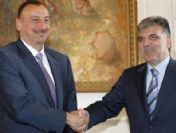 Türkiye ile Azerbaycan arasındaki doğalgaz anlaşmazlığı giderildi.