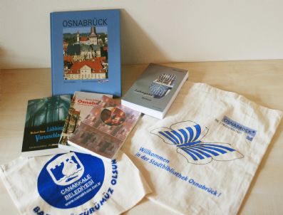 Kitaplar Dünyayı Geziyor