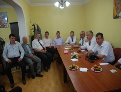 ERCAN KıNAÇ - Ak Parti Çaycuma'da Toplandı