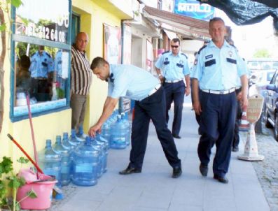 AYVALıK TOSTU - Ayvalık'ta Sezon Öncesi Zabıta Kontrolleri Arttı