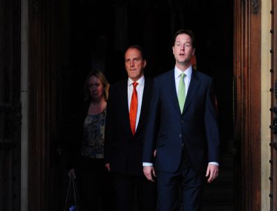 Brıtaın Lıberals Sımon Hughes