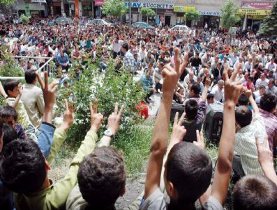 DICLE HABER AJANSı - Hakkari'de Kck Protestosu
