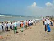 Mersin'de Carettaların Yuvalama Alanı Temizlendi