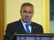 Zahid Akman'a bombardıman